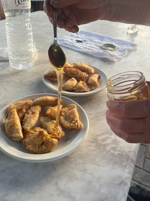 Mizithropitakia | Fried Pain